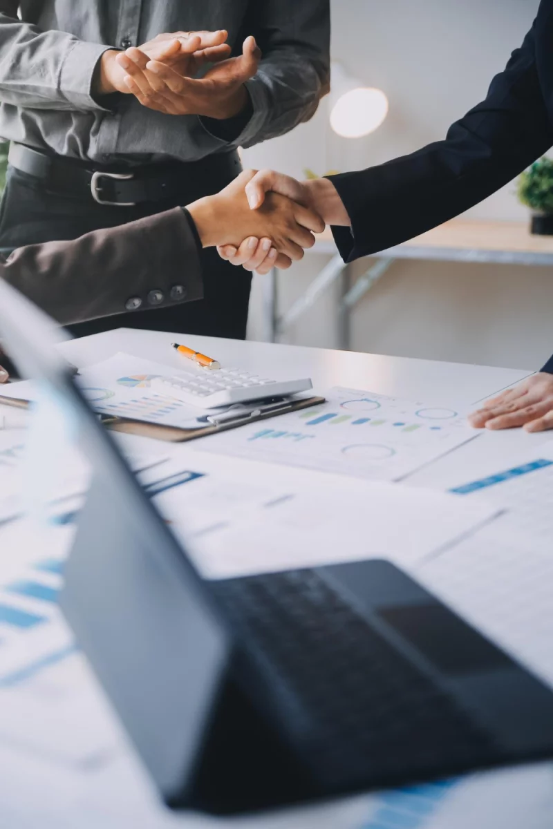 Łóżka chowane w szafie – Praktyczne rozwiązanie dla małych przestrzeni