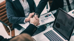 Klimatyzator z funkcją grzania Pruszków - Idealne rozwiązanie na każdą porę roku